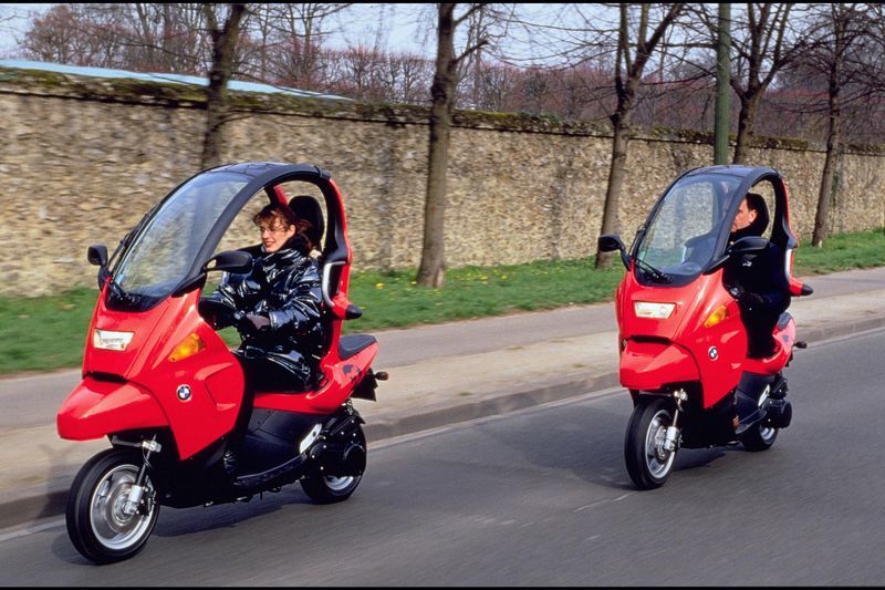 車企和創(chuàng)企都在涉足，小型代步車會(huì)是未來(lái)大趨勢(shì)？