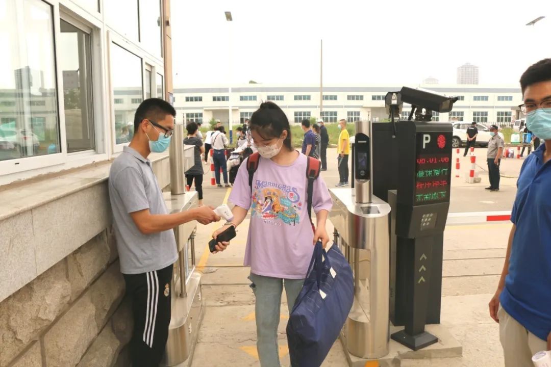 山東港口高級(jí)技校正式開學(xué)復(fù)課
