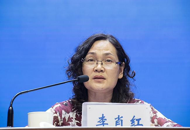 鄭州市疾控中心傳染病防治所所長李肖紅就今年高考組考防疫工作對全市考點開展進行培訓